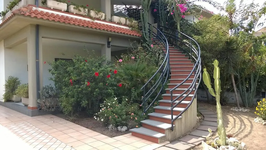 Semesterbostad Casa Vacanze Baia Del Sole Agnone Bagni